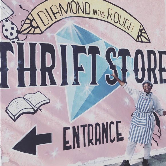 Meet your Posher, Tyrone - Picture 4 of 4